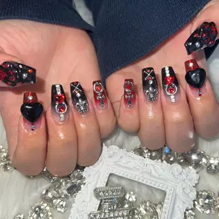 ネイル MADIA RUNAのネイルデザイン