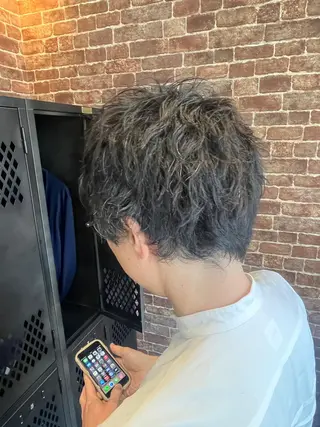 ミディアム カラー パーマ ヘアアレンジ メンズ キッズ ネイル マツエク・マツパ アイブロウ 久木原 ゆりのヘアスタイル