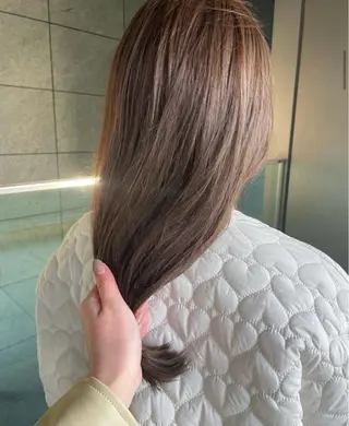 ロング カラー K-two谷町❄️ hinaのヘアスタイル