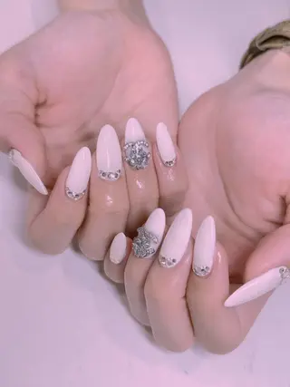 ネイル エムズ エムズのマツエク・マツパデザイン