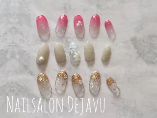 ネイル Nail salon Dejavu 🌿のネイルデザイン