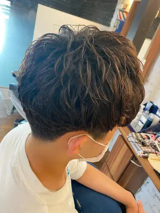 パーマ メンズ 山中 真紫のヘアスタイル