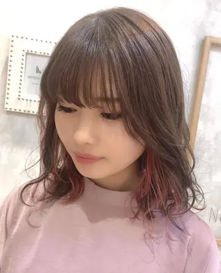 カラー 三村 桜生のヘアスタイル