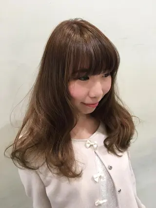 セミロング ロング カラー 韓国肌管理 ウプエステティックのエステ・リラクイメージ