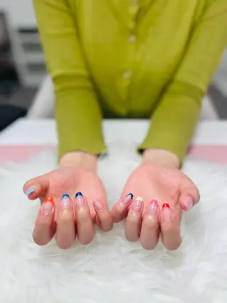 ネイル AURA NAILのネイルデザイン