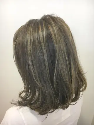 ミディアム カラー 永井 大希のヘアスタイル