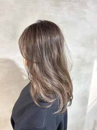 セミロング カラーアンドケアリタ kitamuuuのヘアスタイル