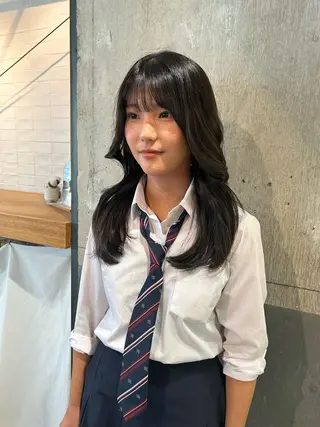 ロング カラー 海外レイヤー /NAGISAのヘアスタイル