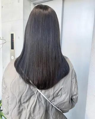 ロング カラー パーマ ヘアアレンジ 透明感/オリーブ/ グレージュ/YUKAのヘアスタイル