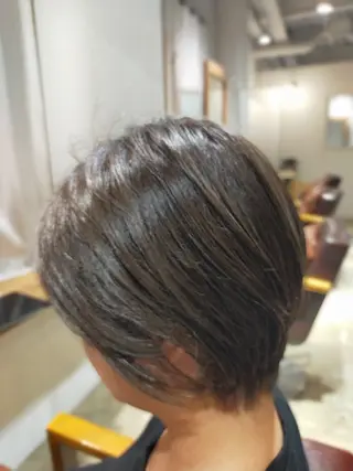ショート カラー Culumi クルミ 松井照雄/梅田茶屋町のヘアスタイル