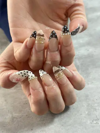 ネイル One's Nail Roomのネイルデザイン