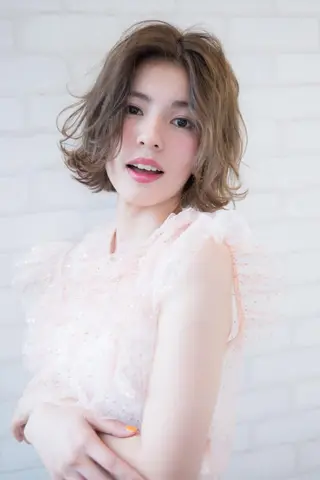 ショート 澤崎 智代のヘアスタイル