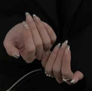 ネイル エリ🫧 nail池袋東口のネイルデザイン