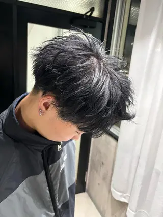 カラー メンズ _WHITE / KENTOのヘアスタイル