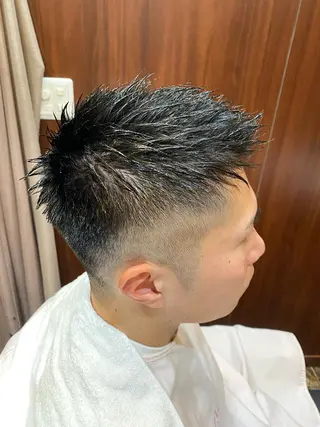 ショート 林田 龍明のヘアスタイル