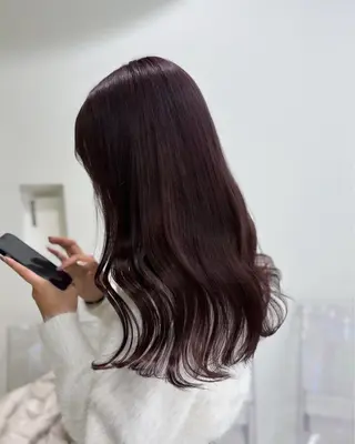 セミロング カラー 🩵色落ち可愛い 寒色カラー🩵のヘアスタイル