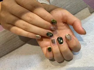 ネイル マキノ ユイのネイルデザイン