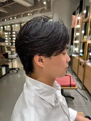 ミディアム パーマ メンズ unopulir 景山　凌のヘアスタイル