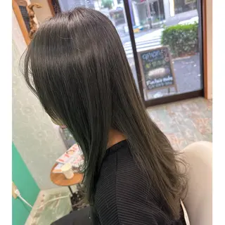 ロング カラー 三原 友美のヘアスタイル