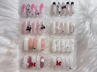 ネイル 渋谷T&B りお ロング無制限中💫のネイルデザイン