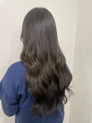 ロング 田中 瑞希のヘアスタイル