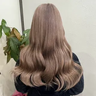ロング カラー 🦋Yui🦋透明感 /ベージュ/Wカラーのヘアスタイル