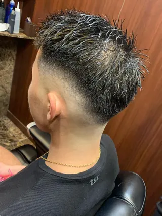 ショート メンズ 羽木 隆徒のヘアスタイル