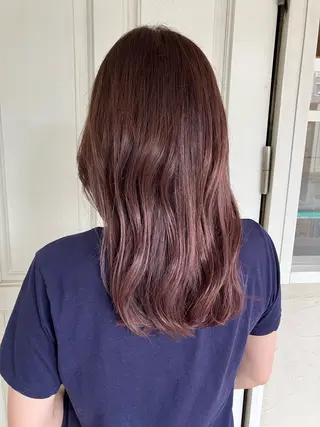 セミロング 馬場 麻奈美のヘアスタイル