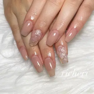 ミディアム ネイル richeri beautyのエステ・リラクイメージ