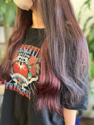ロング カラー ぴんく髪の美容師🎀 🖤ゆうなのヘアスタイル