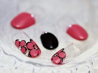 ネイル ネイル ルージュのネイルデザイン