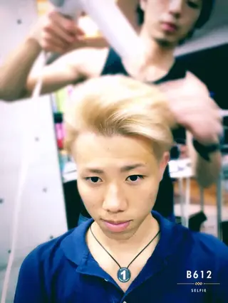 ショート ミディアム カラー メンズ SUNNY GRACEのヘアスタイル