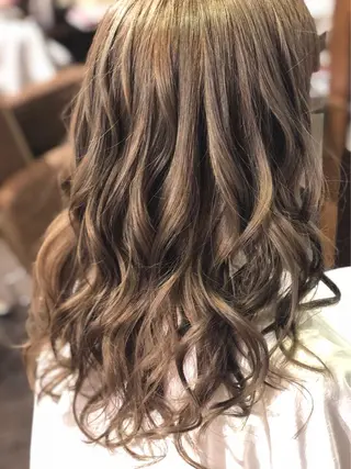 ミディアム 西村 雄二/エクステのヘアスタイル