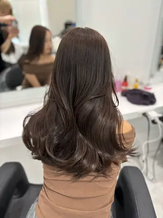 ロング カラー 流行りの透明感カラー ×縮毛矯正🤍ユウのヘアスタイル