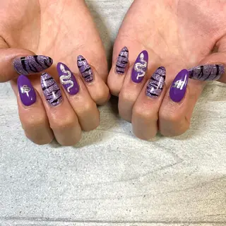 セミロング カラー パーマ ヘアアレンジ メンズ キッズ ネイル マツエク・マツパ アイブロウ 今福鶴見ネイル 8(エイト)のネイルデザイン