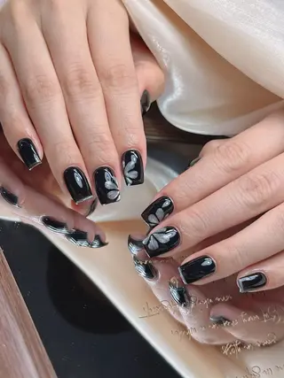 ネイル コウ ロのネイルデザイン