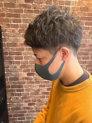 ショート カラー パーマ ヘアアレンジ メンズ キッズ ネイル マツエク・マツパ アイブロウ 久木原 ゆりのヘアスタイル