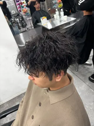 パーマ メンズ メンズ特化✨️ 韓国風パーマ🔥一八のヘアスタイル