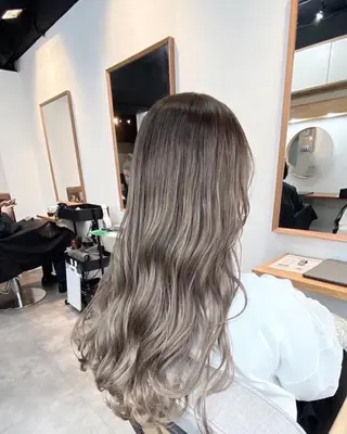 ロング 髪質改善/透感カラー 山下輝人のヘアスタイル