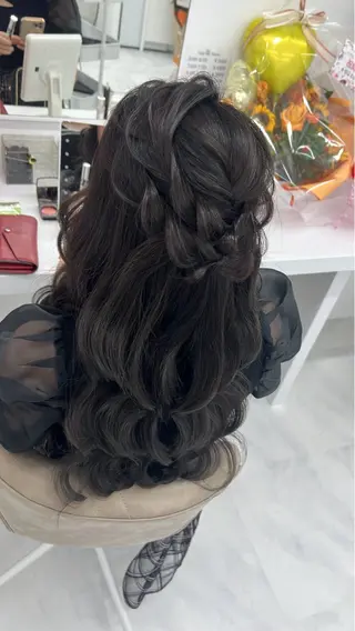 ロング ヘアアレンジ HairSet Salon Kのヘアスタイル