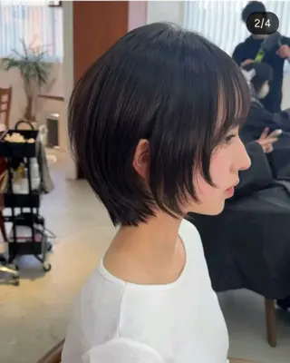 ショート yoko/レイヤー /小顔ボブ／ショートのヘアスタイル