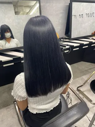 ロング Cielro/ダブル カラー/西田咲希のヘアスタイル