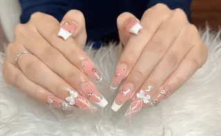 ネイル D-BEAUTY Nailsalonのネイルデザイン