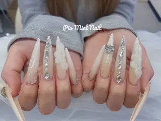 ロング Pio Mielのネイルデザイン