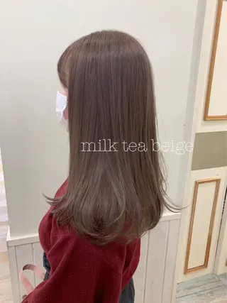 セミロング カラー ぱつっとボブ/ 小野あかねのヘアスタイル