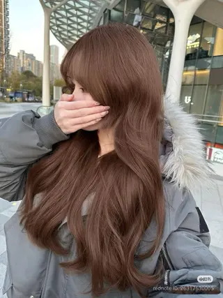 ロング 高原 爽箕のヘアスタイル
