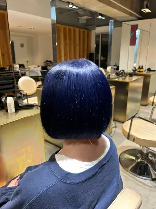 ショート カラー 成田 渉太郎のヘアスタイル