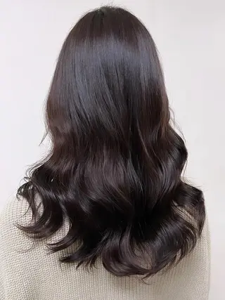 セミロング パーマ オリーブカラー 特化　　kaiのヘアスタイル