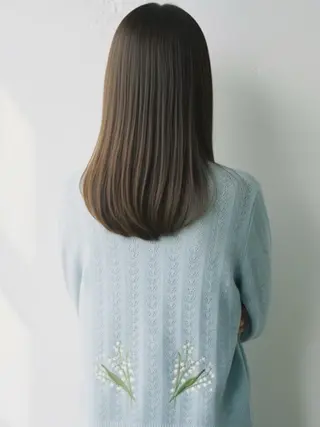 ミディアム カラー 中澤 來美のヘアスタイル