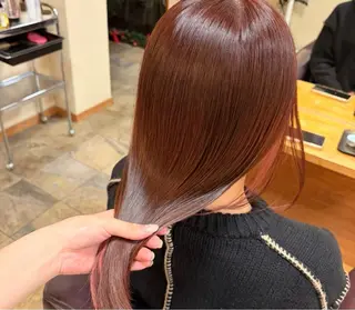 セミロング 松浦 萌のヘアスタイル